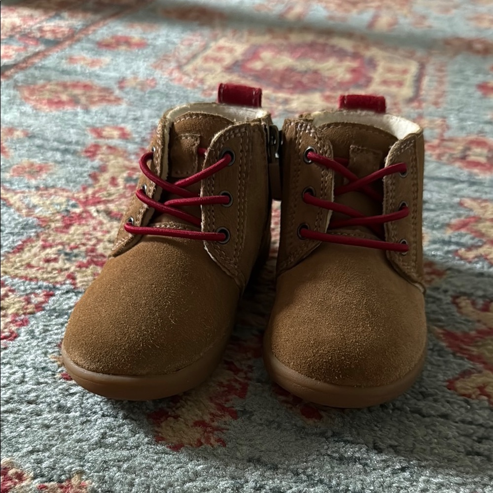 Toddler Ugg Nuemel Red Lace Boots EUC